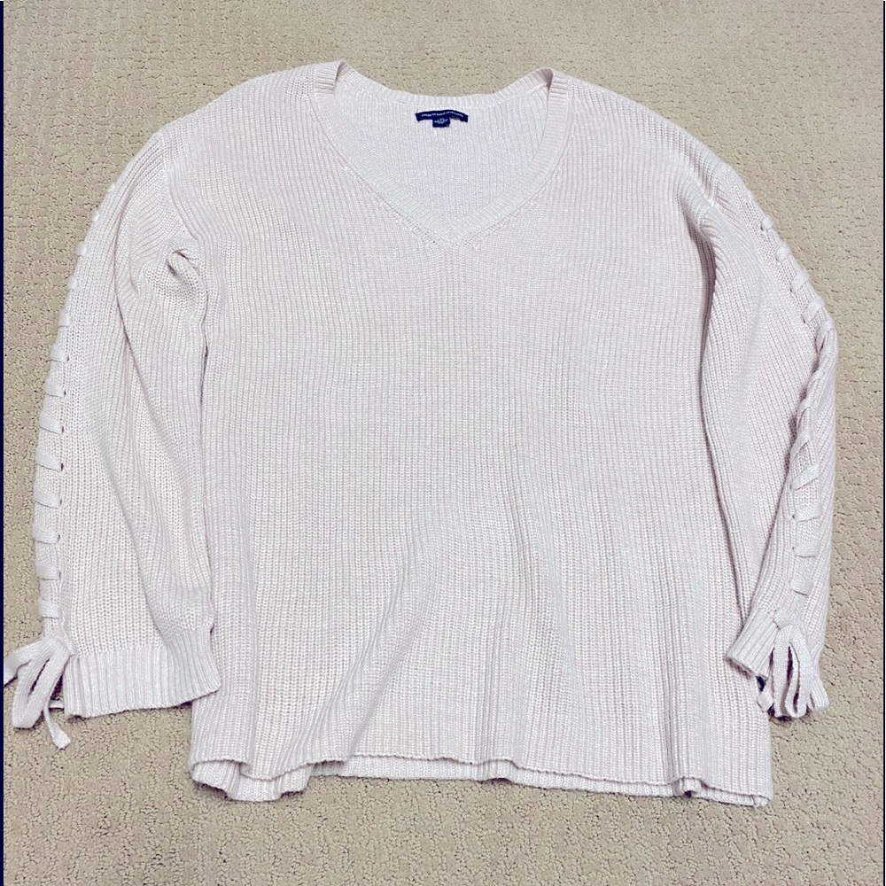 American Eagle ladies sweater